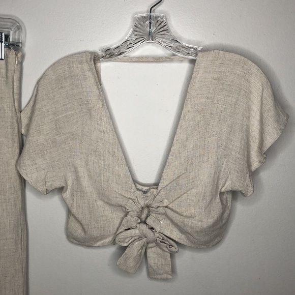 Oatmeal Beige Open Back Crop Top - Picture 5 of 9